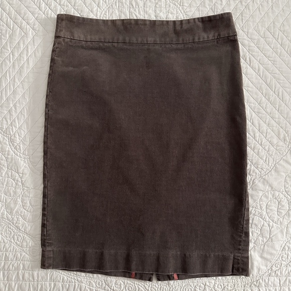 J. Crew Gray Corduroy Pencil Work Skirt Knee Length Size 2 - Picture 1 of 7